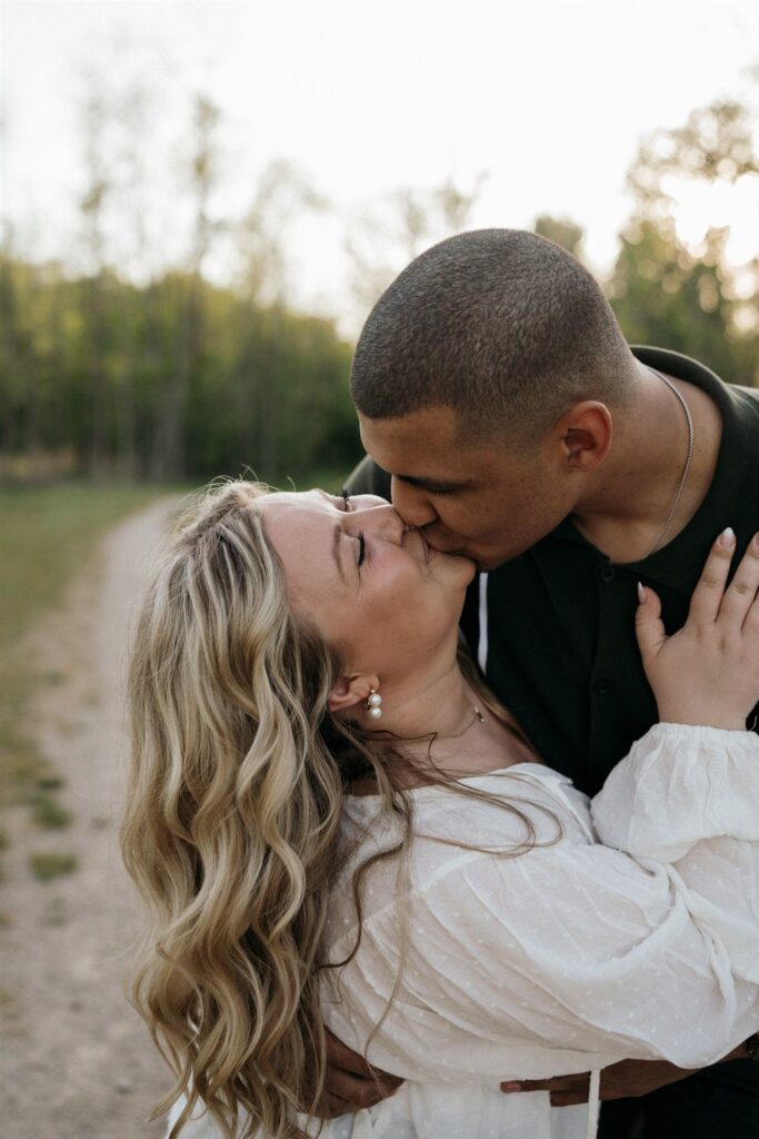 kissing couple